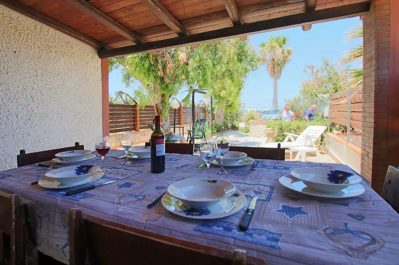 Villa Alba Campofelice Di Roccella